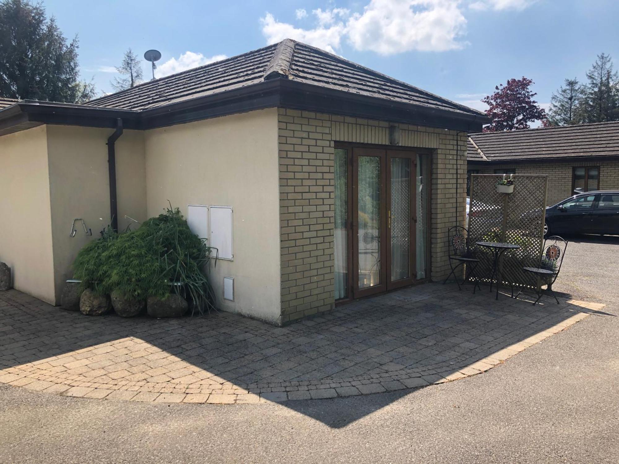Borodino Studio Apartment Enniscorthy Kültér fotó